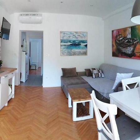 Dadule Apartments Podstrana Bagian luar foto