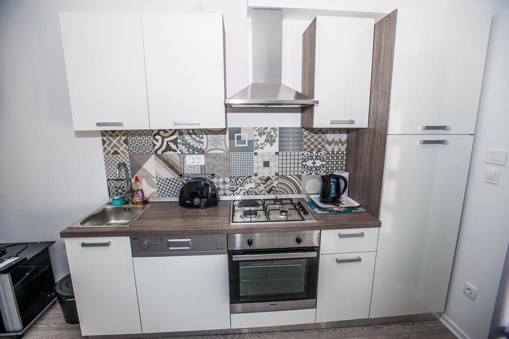 Dadule Apartments Podstrana Bagian luar foto